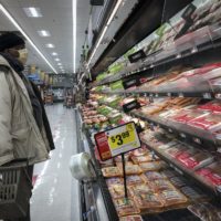 Trump Orders Meat Plants to Remain Open, Restaurants Call For $120B Stability Fund + More